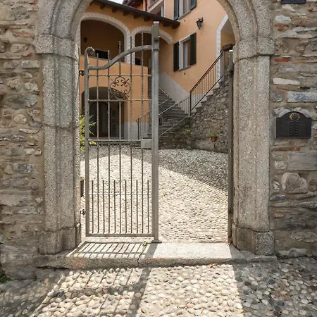Easy Welcome La Filanda Taverna Apartment *